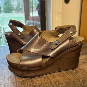 OTBT Metallic Brown Wedge Sandals